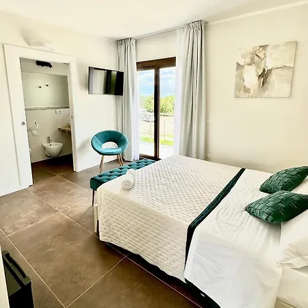 Karasole Gasthuis San Teodoro (Sardinia)